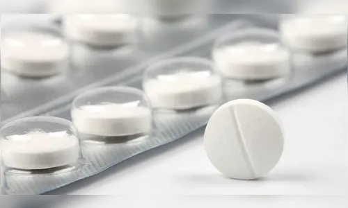 Ibuprofeno deve ser evitado em caso de coronavírus, diz entidade médica