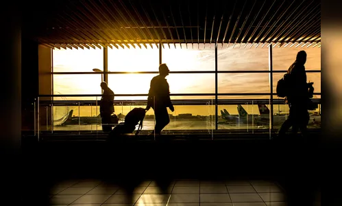 Homem de Bom Sucesso denuncia agência de intercâmbios por estelionato 