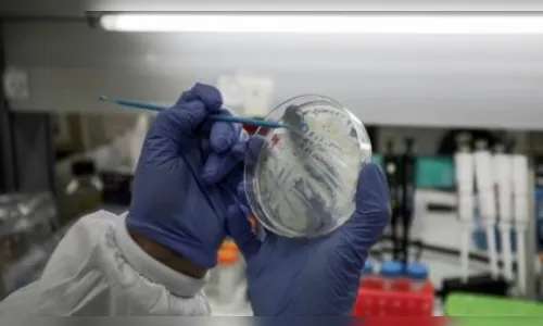 EUA iniciam teste em humanos de vacina contra coronavírus