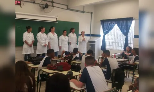 Alunos do Colégio Cerávolo recebem orientações sobre o coronavírus 
