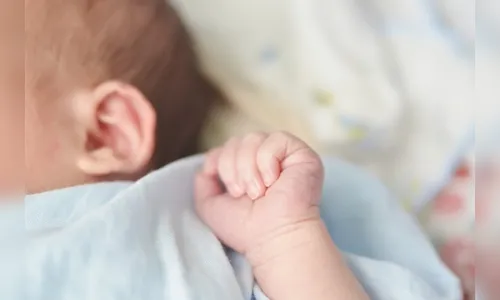 Itália: bebê de 50 dias vira símbolo de esperança depois de se recuperar do coronavírus