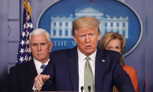 Trump mostra otimismo e diz que em breve medicamentos para coronavírus estarão disponíveis