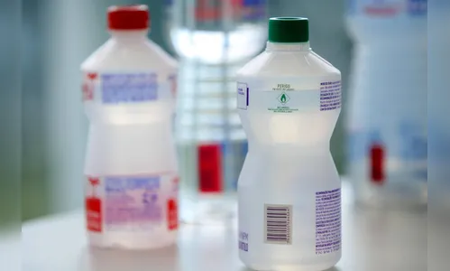 Estado recebe doação e vai distribuir 52 mil litros de álcool a entidades