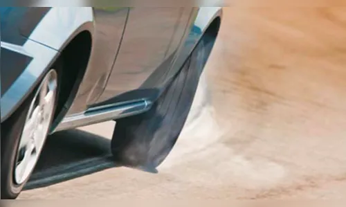 Em Ivaiporã jovem sem CNH foge da polícia, mas acaba detido