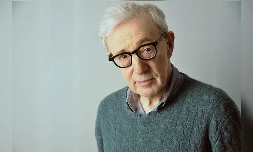 Woody Allen lança seu livro de memórias de forma discreta