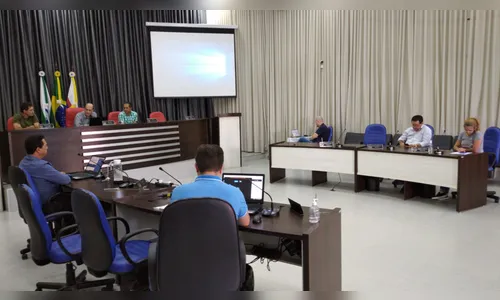 Câmara de Apucarana realiza sessões ordinárias e extraordinárias rápidas e sem público