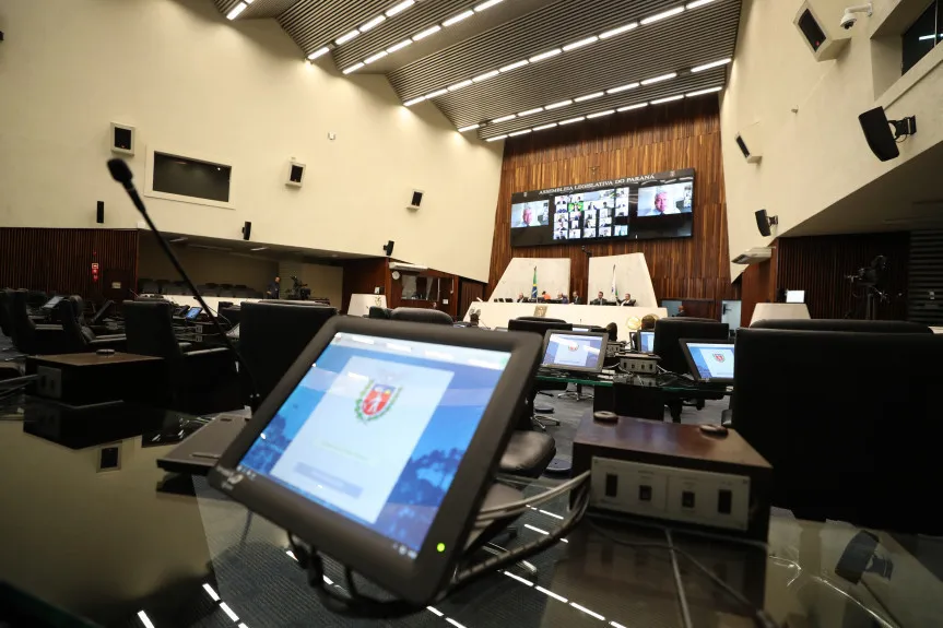 Deputados aprovam decreto de calamidade pública no Paraná