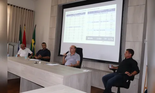 
							Serviços não essenciais continuam fechados mais uma semana, em Ivaiporã
						
						