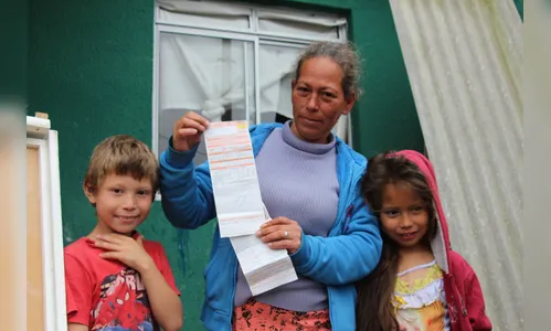 Repasse de recursos beneficiará 300 mil famílias, por cinco meses no Paraná