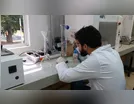Campus Ivaiporã produz álcool líquido 70% para doar às equipe de saúde  