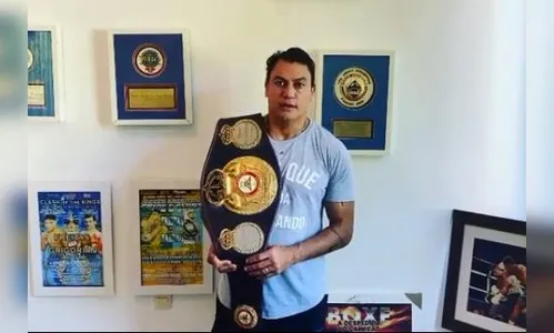 Popó coloca cinturão mundial em leilão na luta contra a pandemia