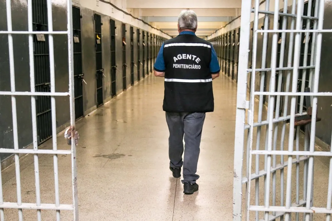 Mais de 2,5 mil presos deixam cadeias por causa do novo coronavírus