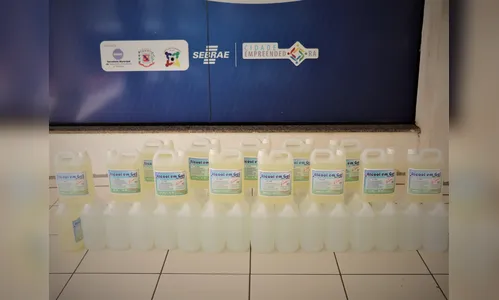 Prefeitura de Arapongas recebe doação de 200 litros de álcool em gel