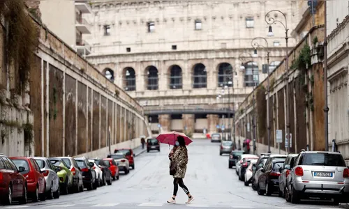 Itália prepara suspensão 