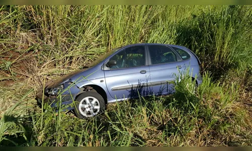 PM de Apucarana encontra carro abandonado no Contorno Norte