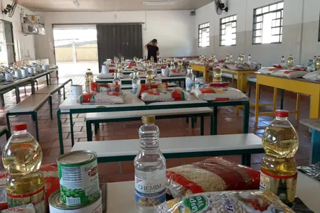 Escolas se preparam para mais uma entrega de alimentos da merenda