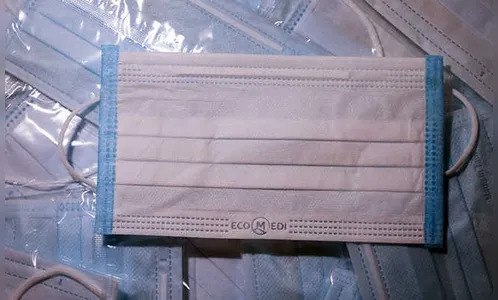 Polícia prende membros de quadrilha que furtou 50 mil máscaras de hospital 