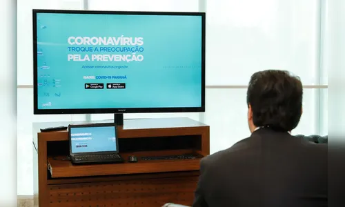 Governo do Paraná implanta telemedicina para atendimentos da Covid-19
