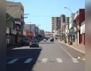 Aglomeração de pessoas na Praça do Café em Jandaia do Sul mobiliza equipe da PM