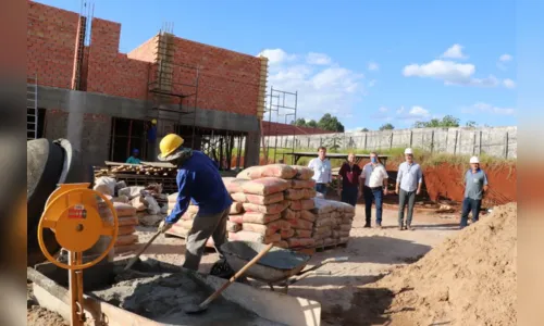 Prefeitura de Ivaiporã e Pred vistoriam andamento da obra de construção do Quartel do Corpo de Bombeiros