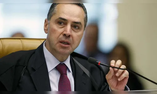 No TSE, Barroso fala em adiamento 'mínimo' das eleições