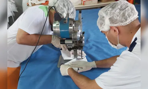 Presos já produziram 69 mil máscaras em menos de um mês