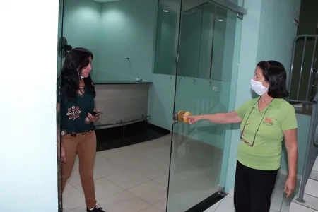 Bandidos arrombam Cine Teatro Fênix em Apucarana e levam violões