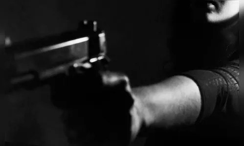 Ladrões invadem casa durante a madrugada no Jardim Ponta Grossa