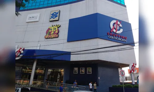 Prefeito assina decreto que autoriza reabertura do shopping e academias em Apucarana