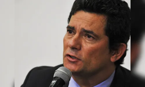 'Bombeiros' e 'incendiários' no epílogo de Moro
