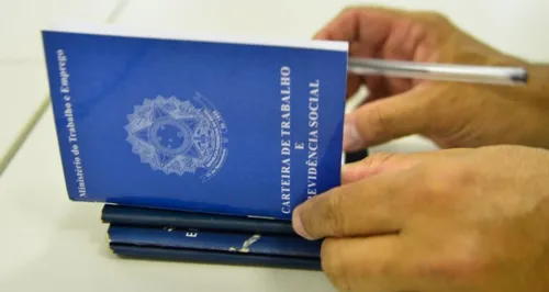 Câmara quer elevar auxílio para quem teve salário cortado