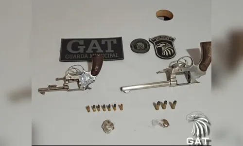 GM de Arapongas encerra mais uma festa e apreende duas armas