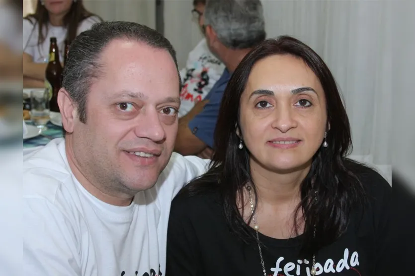   Fernando e Rita Luchetti, clicados pelo Studio Bela Facce, em tarde beneficente  
