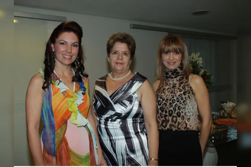   Roseli Sanches Loureiro, Marlene Sartorelli e Mônica Atibaia Zambrim 