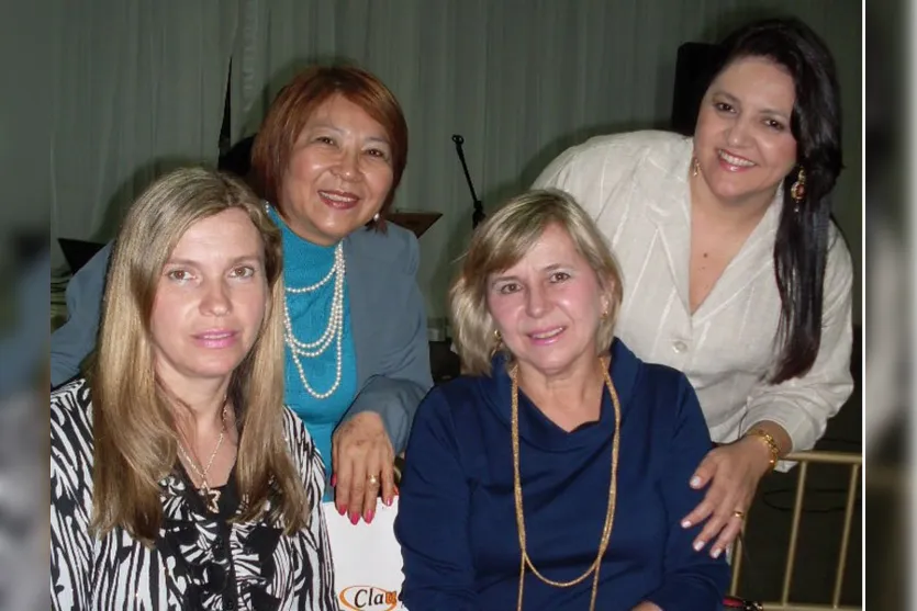   Lídia Kirylko, Rosa Mihara, Olga Kiylko e Lucinéia Minelli 