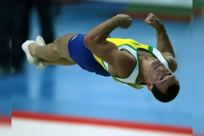  Diego Hypólito é prata no solo da Copa do Mundo de ginástica 