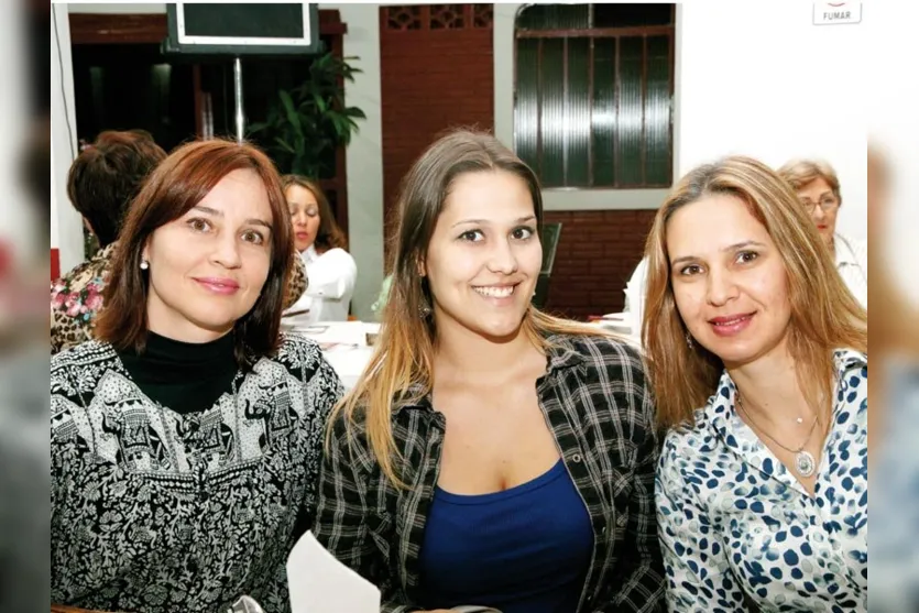   Luziane Lourenço, Aline e Bia Usso 