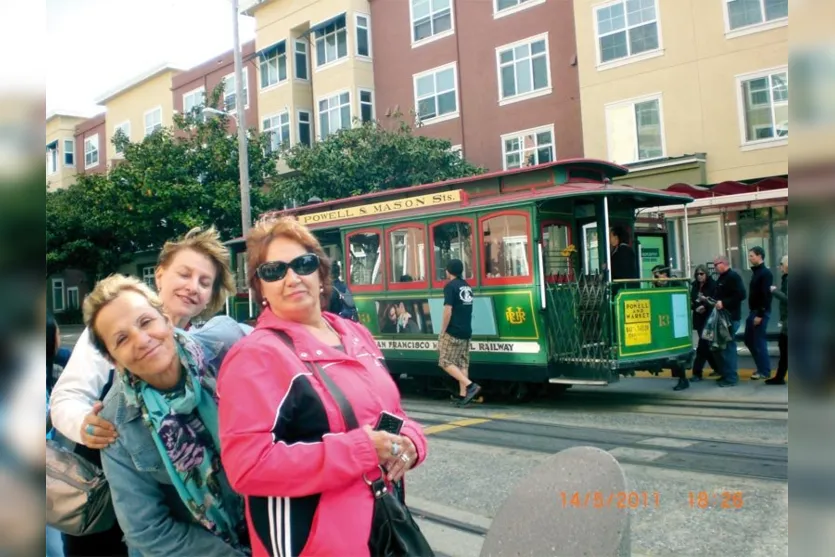  Yara Kuster e Célia Ribeiro curtiram dias de descanso em San Francisco, Estados Unidos, na companhia da amiga Graça, do Rio de Janeiro   