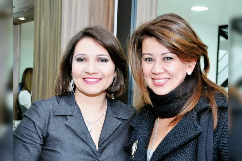   Rosimara Monteiro e Ceila Fujiwara Cerávolo, fotografadas em evento social noite dessas (André Veronez/ Outbox Publicidade) 