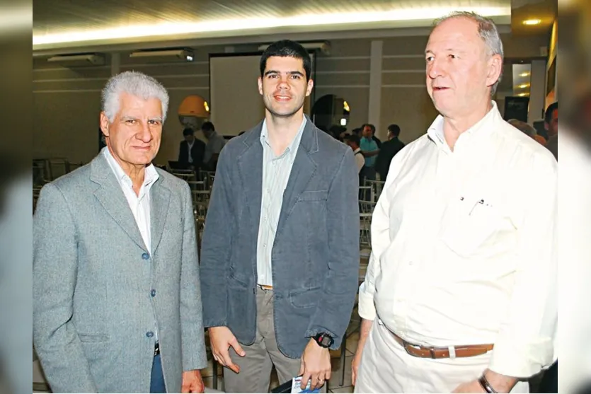  João Reis, Anderson Reis e Armando Boscardin 