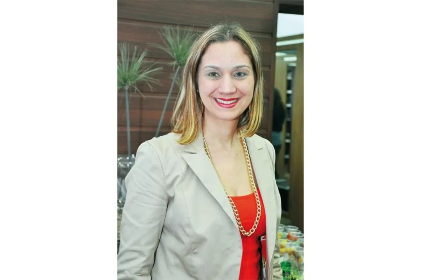    A empresária Rosana Gasparotti é destaque na Social Apucarana  