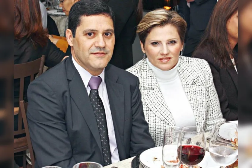   Os advogados Fernando Borges e Rosângela Sartori 