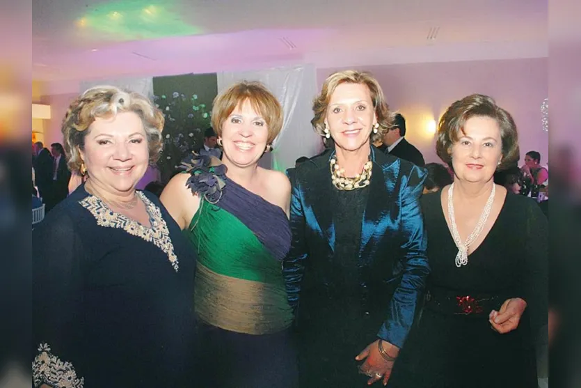  Ana Maria Lolato da Costa, Cida Franzon, Lourdes Fuganti e Márcia Chaves   