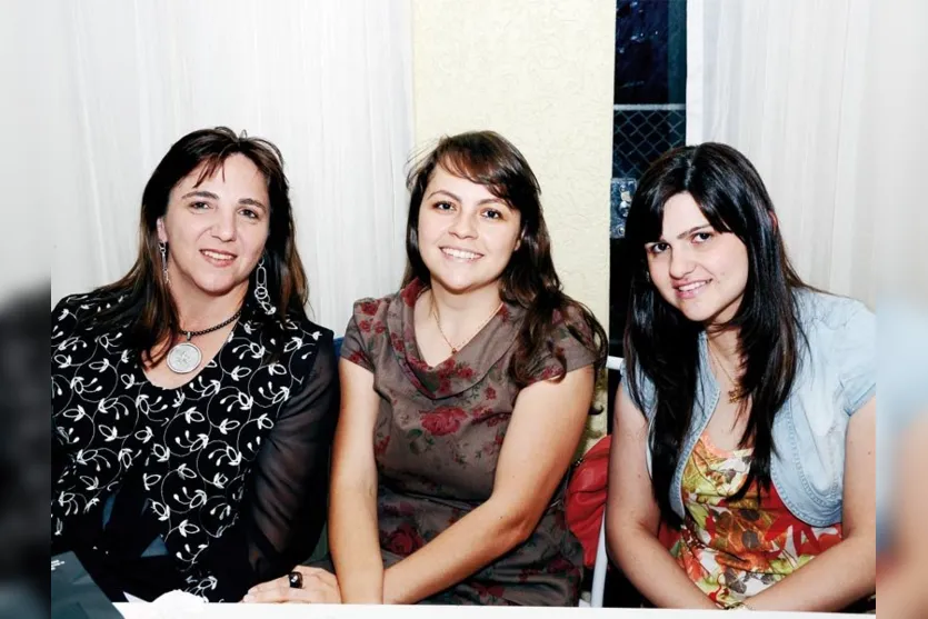  Curtindo evento para mulheres Marlete Ciriaco, Daniela Beletati e Márcia Medeiros (Foto Nikkon Digital) 