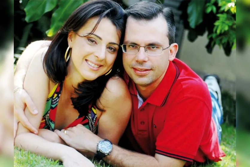   Presença em nossa coluna do casal Márcia e Rodrigo Damião (Sandra Gasparotti)  