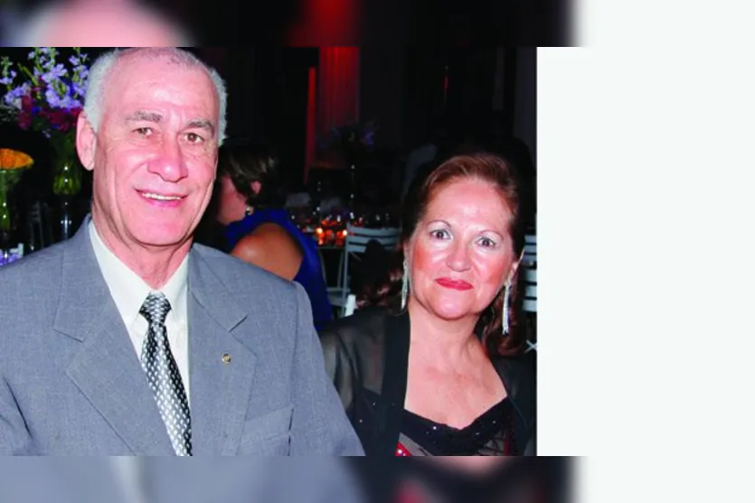  Luis e Angelina Dourado 