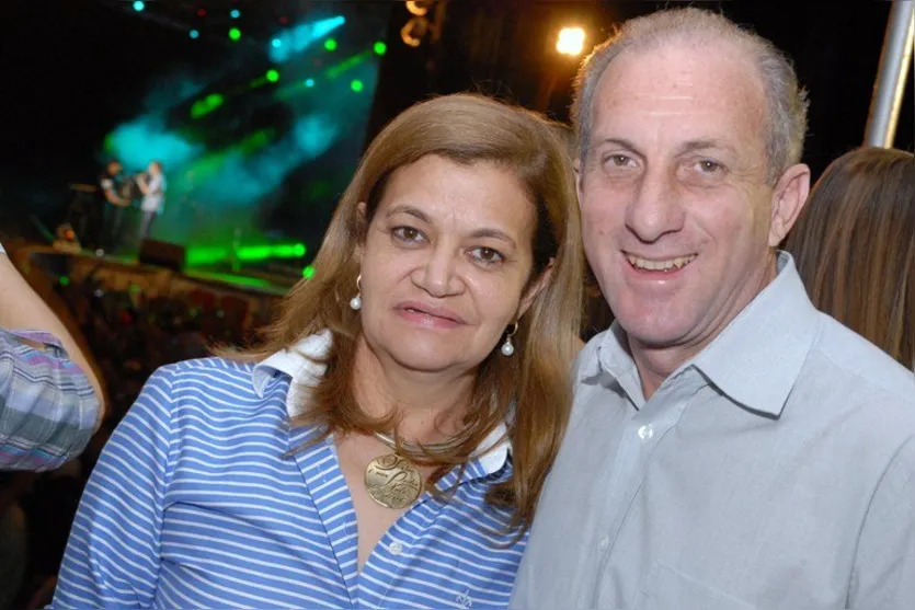   Maria Neusa de Oliveira e João Carlos de Oliveira 