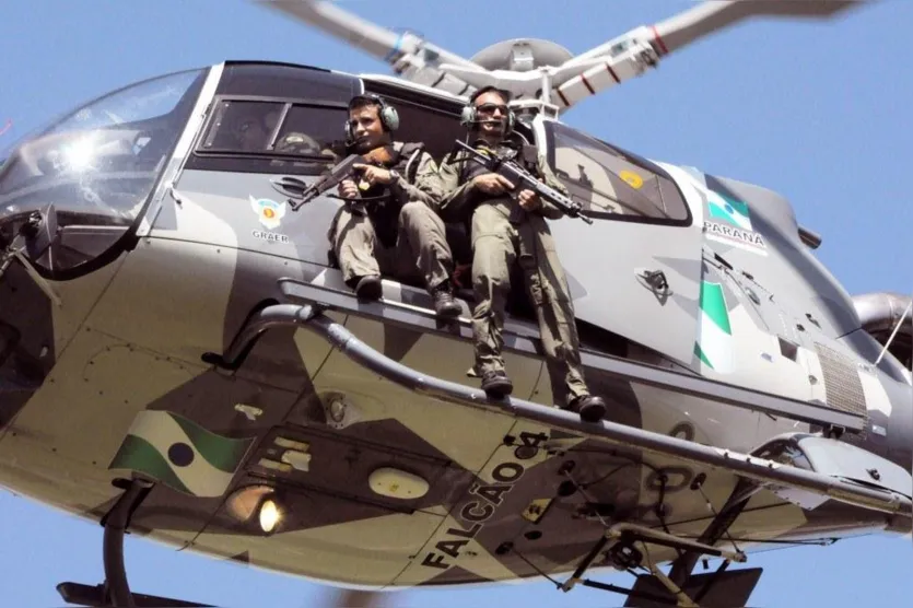   Helicóptero auxiliou as equipes que cumpriam mandatos judiciais em Arapongas 