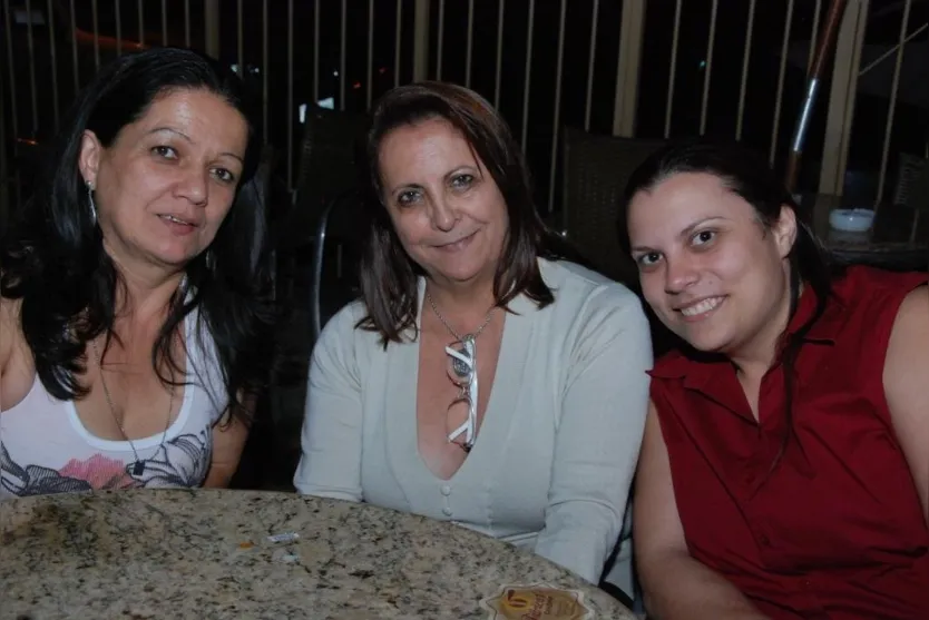   Sueli Soares, Odilia Andrade e Carla Andrade 