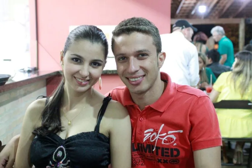   Juliana Gouvea e Ricardo Endrigo 